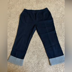 COPY - Barely worn vintage style pinup denim capris